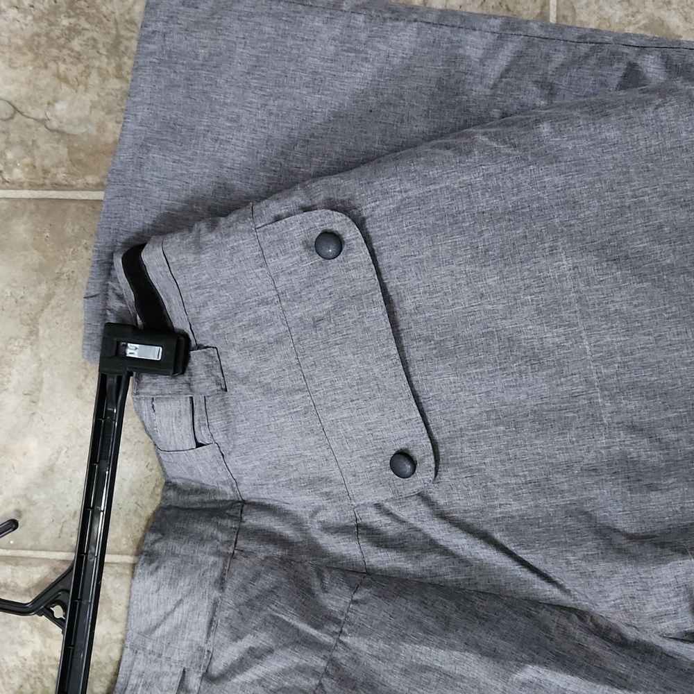 Mountain Ridge snow pants - Picture 6 of 7